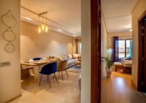 luxury, 4 pools et golf in prestigious