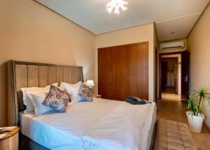 luxury, 4 pools et golf in prestigious