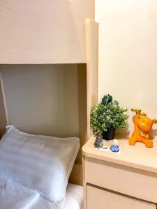 Lovely 2br near Airport, Solaire, & Okada - 6pax