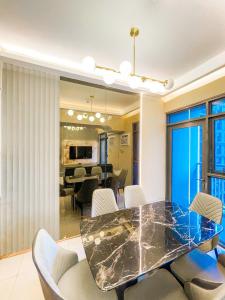 Lovely 2br near Airport, Solaire, & Okada - 6pax