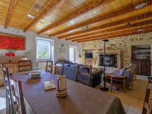 Villas Etel - Longere 7 pieces 150 m² - Wifi - Jardin clos - FR-1-479-225 : photos des chambres