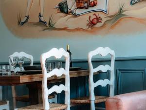 Appartements Appartement historique, animaux admis, centre de Pezenas - FR-1-607-213 : photos des chambres