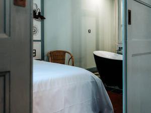 Appartements Appartement historique, animaux admis, centre de Pezenas - FR-1-607-213 : photos des chambres