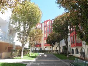 Appartements Charmant Studio avec Balcon, Wifi et Animaux Acceptes - FR-1-451-217 : photos des chambres