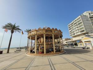 Beau studio cabine avec parking et climatisation, idéal pour 4 personnes - FR-1-794-161