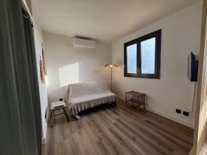 Villa T3 rénovée, 4 pers, face mer, clim, WiFi, Port Leucate - FR-1-81-633