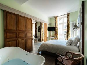 Appartements Appartement de charme, climatise, animaux admis, centre historique de Pezenas - FR-1-607-215 : photos des chambres