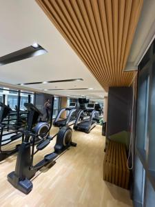 Lovely 2 bedroom near Airport & Okada