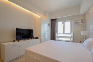 Studio with Panoramic View in IT Park - AR2902T1