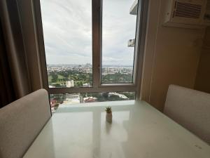 Studio with Panoramic View in IT Park - AR2902T1