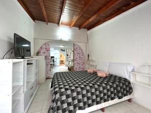 Amplio Duplex con Patio