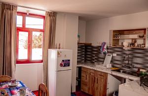 "CASITA AZUL"- Apartamento con bonita vista Volcan