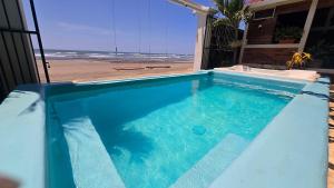 Balcony Bedroom Suite w Romantic Sunsets - AC - Pool