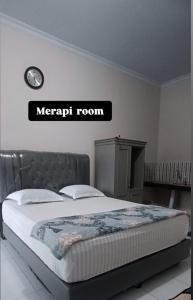 Narumi Homestay Bukittinggi km10