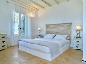 amazing sea view luxury villa for 6 guests