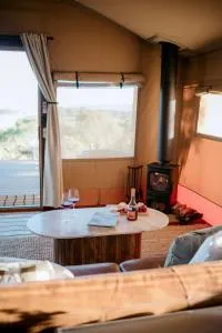 Luxury Safari Tent Waterfalls and Hikes - Hindmarsh Valley