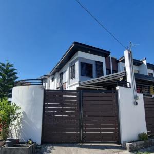 JJs Transient Home Lipa