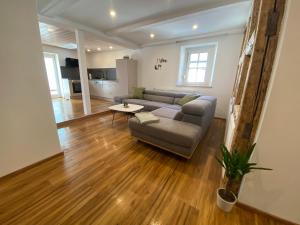 Ferienwohnung Scheuring 1 OG links