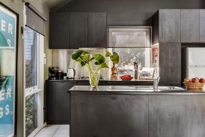 Boatshed Villas by Istana Yellow Door