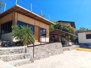 Sand Island Beach and Dive Resort