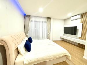 Dream pool villa 5