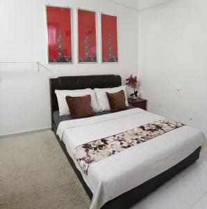 Canal Deluxe Private Room with Pool Access