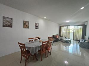 Homelite Eco Park Condominium
