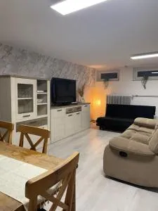 Ferienwohnung EifelLiebe - Hauroth