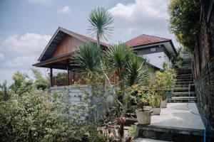 RedDoorz at Villa Bukit Senyum Lombok