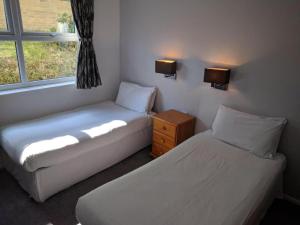 Standard Twin Room room in Mayfair Hotel - Isle of Wight