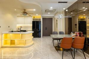 Midtown Premium Apartments