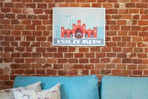 Loft Hideaway Studio by BookingHost