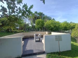 Homelite Eco Park Condominium