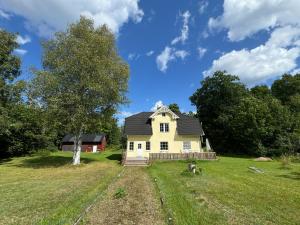 Villa Skogsro with a Large Plot in Southern Sweden