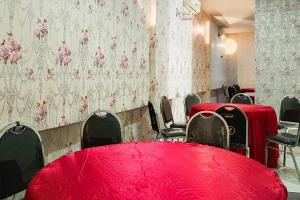 RedDoorz Premium Hotel Sopo Holong Sibolga