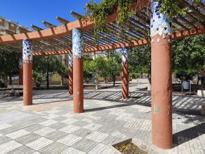 Conoce Granada entre mar y montaña