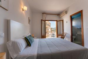 Double or Twin Room room in Hotel Buigues