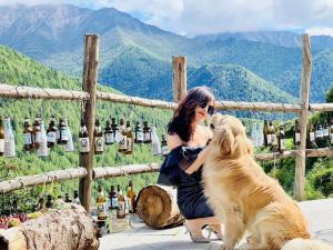 Siguniangshan Town Tingshan Wild Luxury B&B