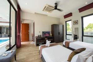 Narintara Private Pool Villas - Free Tuk-Tuk Service to the Beach!