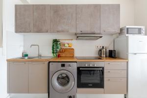 Best location in Larnaca 100m from the beach