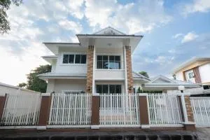 Warming House Two Stories House The City - 61 - Ban Rong