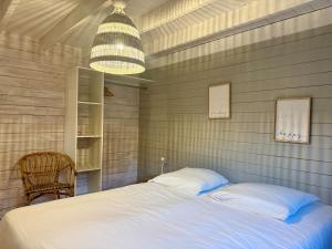 Chalets Superbe logement 5 personnes Chalet 4 : photos des chambres