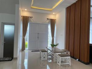 De Haus Villa Syariah Sukabumi