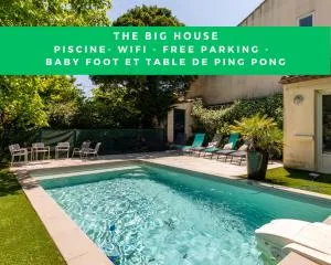 Big House - Parking Privée - Piscine - Wifi - tout équipée - Pennautier