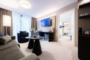 Hotel Kronjuwel by BRIGHT - NEU RENOVIERT - NEWLY RENOVATED - Freiamt