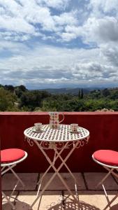 B&B / Chambres d'hotes Une Maison a Saint-Paul de Vence : photos des chambres