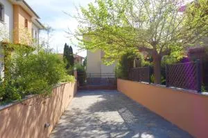 Villa Apanemi - 科罗皮