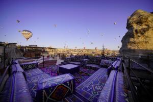 Glory Art Stone House