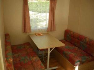 Campings Camping 3 etoiles - Parc aquatique - ccbbaia : photos des chambres