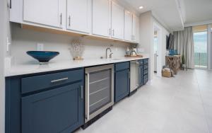 Phoenix Gulf Towers 2405 condo